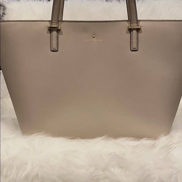 Kate Spade Cedar Street Harmony Tote (crisp linen) - Picture 2 of 13
